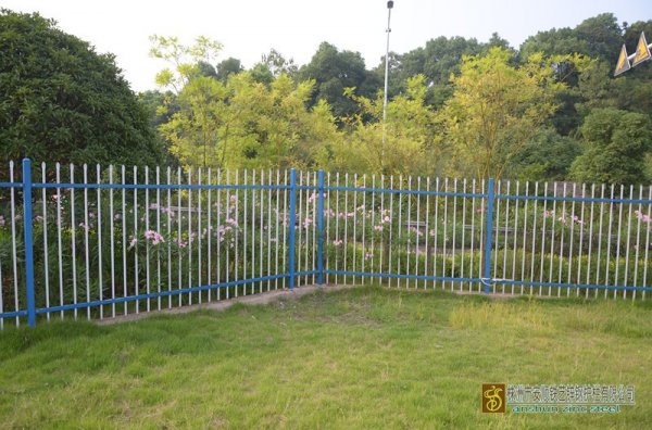 湖南锌钢护栏  （隔离防护围栏 C款 1.2高 二横栏  ）